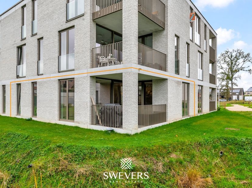 Voor meer info en fotos, surf naar www.swevers.be  Dit moderne appartement aan de Paul Piperslaan 40/0.2 in Diepenbeek combineert hedendaags comfort m