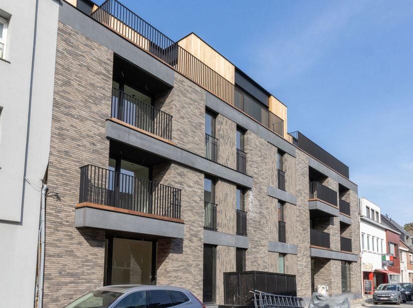 Appartement te koop
                    in 9051 Sint-Denijs-Westrem