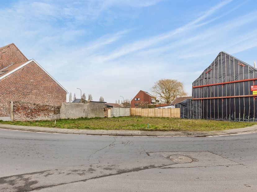 Terrain à bâtir pour deux bâtiments jumelés à vendre dans le centre animé de Herzele ! Vous rêvez d&#039;une maison nouvellement construite dans un emplace