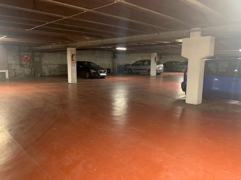 Garage à louer
                    à 2018 Antwerpen
