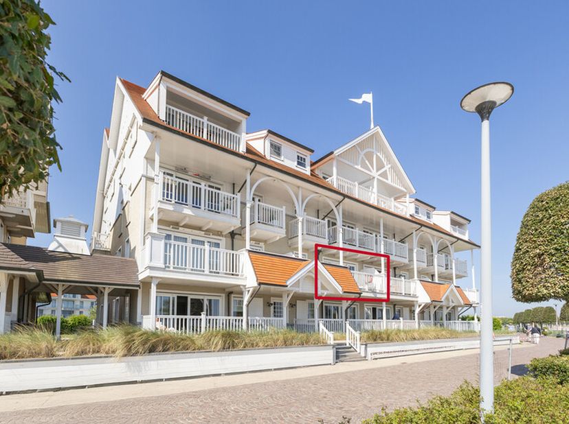 Nieuwpoort :Een uiterst uniek appartement in Nieuwpoort, met adembenemend zicht op de jachthaven! Deze prachtige woonst is volledig afgewerkt met oog