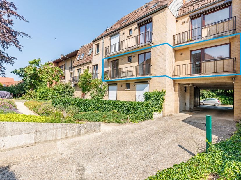 Appartement à vendre
                    à 8200 Sint-Andries