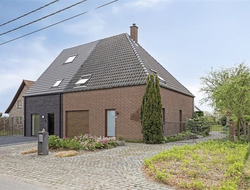                                         Woning te koop in Wetteren, € 379.000
