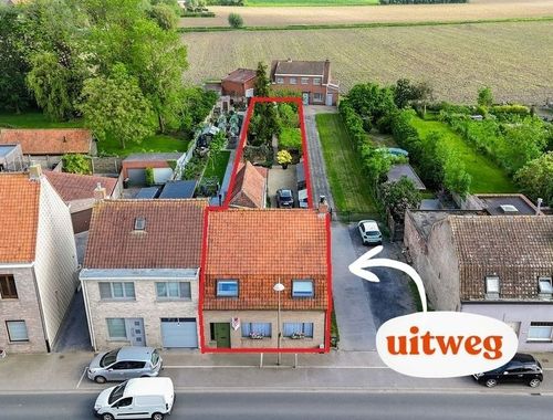                                         Maison à vendre à Dikkebus, € 193.000
