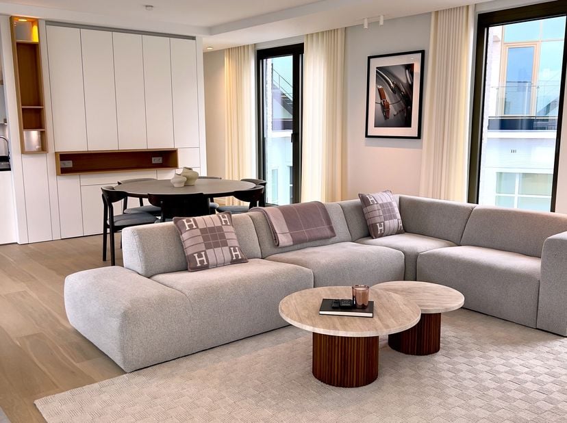 Prachtig penthouse te huur in De Bonnefant.&lt;br /&gt;
Dit nieuwe penthouse heeft een hoogwaardige afwerking, een groot zuidwest georiënteerd terras met wi