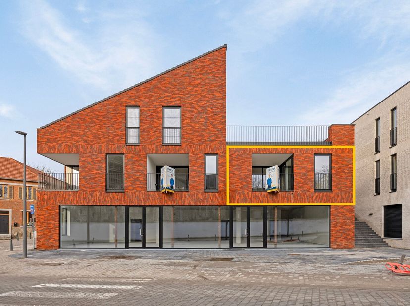 Bekijk alle info of plan onmiddellijk je bezoek via https://jesvastgoed.be/eigendommen/a1.3 .&lt;br /&gt;
Liever rechtstreeks contact? Bel 016 16 99 16 - of