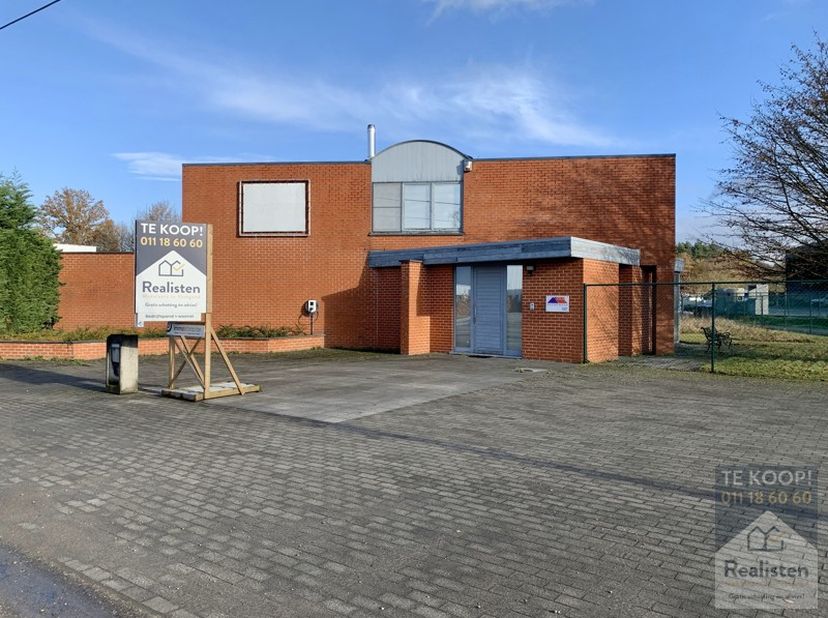 Bien professionnel à vendre
                    à 3580 Beringen