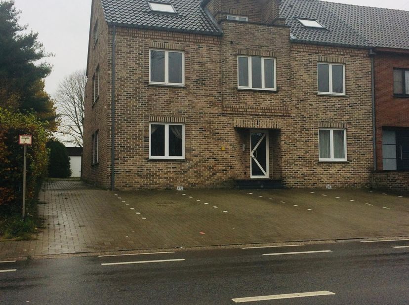 Appartement à vendre
                    à 3740 Bilzen