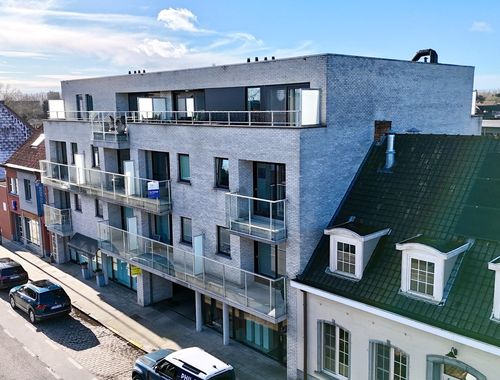                                         Appartement à vendre à Ingelmunster, € 240.000
