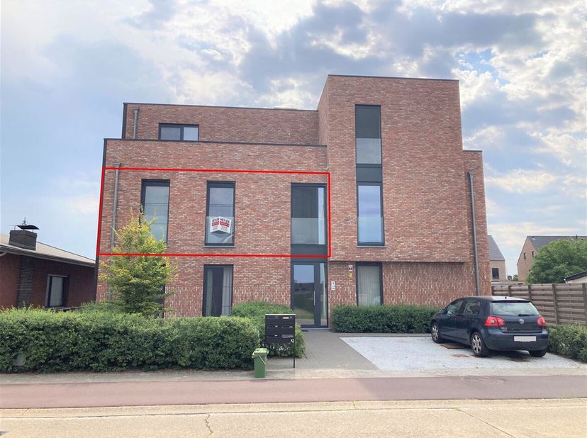 Appartement met 3 slaapkamers en terras in Pulderbos&lt;br /&gt;
Ligging: Gelegen op centrale ligging op enkele 100m van het gezellige Pulderbos.&lt;br /&gt;
Inde