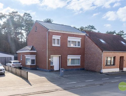                                         Eengezinswoning te koop in Dessel, € 359.000
