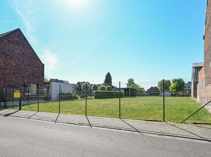 Terrain à vendre
                    à 9300 Aalst