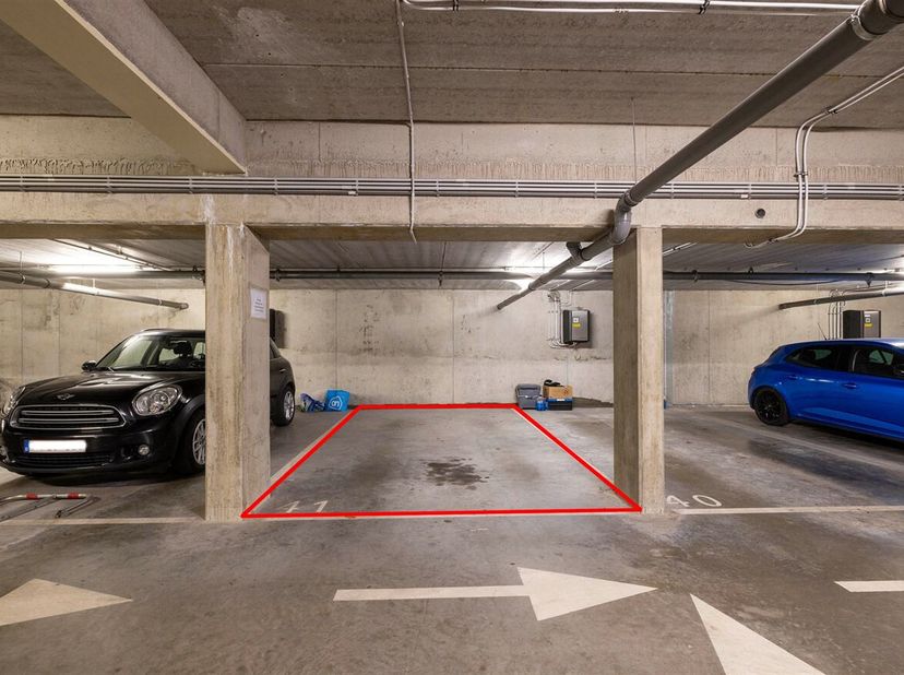 Ondergrondse autostaanplaats in centrum Herentals&lt;br /&gt;
Ligging: Deze autostaanplaats is in het centrum van Herentals gelegen met alle faciliteiten (w