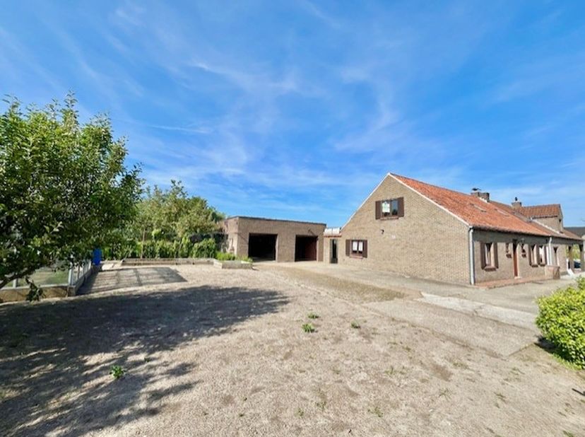Maison à vendre
                    à 9910 Ursel