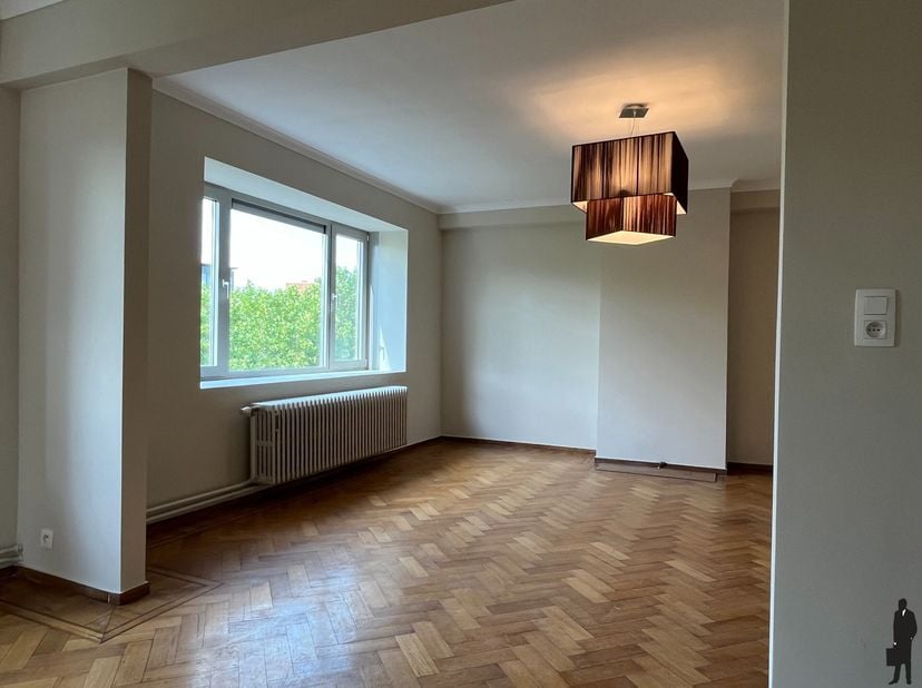 Appartement à louer
                    à 2018 Antwerpen