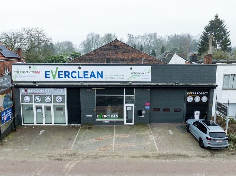 Bien professionnel à vendre
                    à 2300 Turnhout