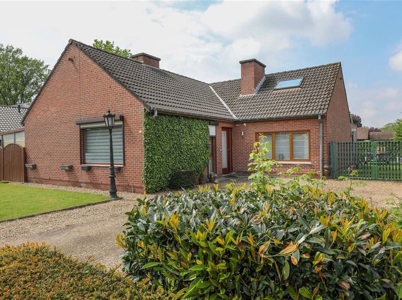 Verrassend ruime gezinswoning boordevol potentieel op rustige locatie te Boxbergheide&lt;br /&gt;
Ligging: &lt;br /&gt;
+ Rustige en aangename leefomgeving&lt;br /&gt;