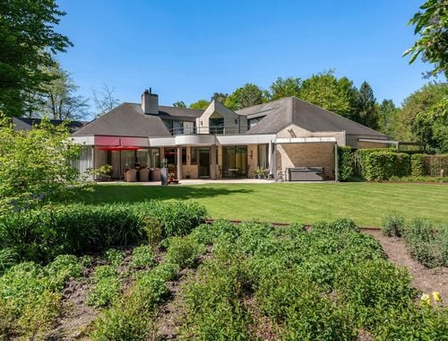                                         Villa à vendre à Oud-Turnhout, € 975.000
