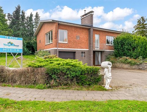                                         Maison à vendre à Tessenderlo, € 299.000
