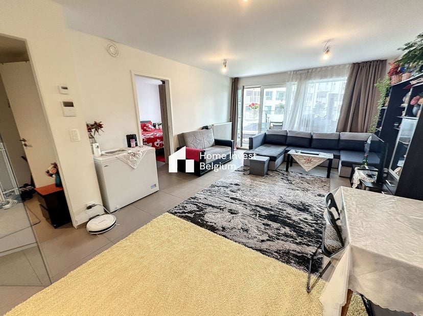 In het hart van Brussel, in de wijk Brunfaut, heeft Home Invest Belgium met succes een voormalige semi-industriële site omgebouwd tot comfortabele woo