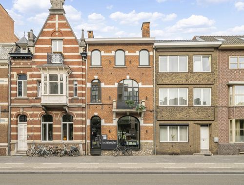                                         Maison de ville à vendre à Hasselt, € 655.000
