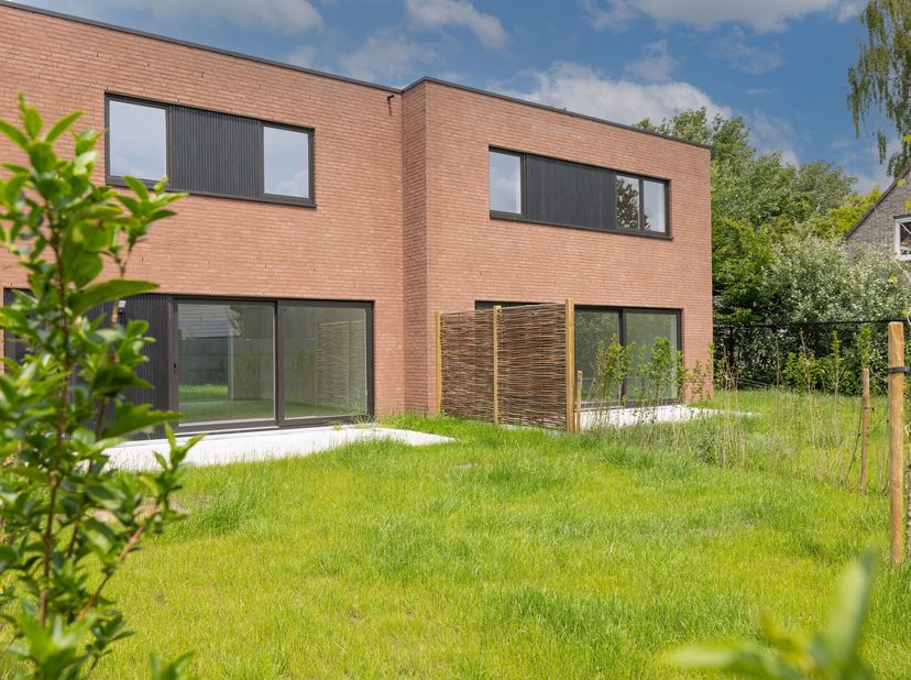 KIJKDAG OP ZATERDAG 05/07 VAN 13H00 - 16H00 (ENKEL OP AFSPRAAK!)&lt;br /&gt;
LIGGING&lt;br /&gt;
Dit nieuwbouwproject langs de Cooppallaan, vlakbij het centrum va