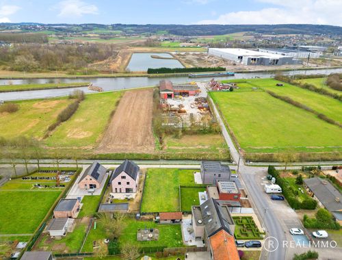                                         Terrain à bâtir à vendre à Avelgem, € 165.000
