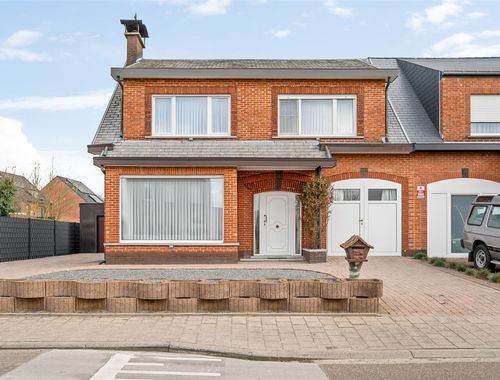                                        Eengezinswoning te koop in Averbode, € 295.000
