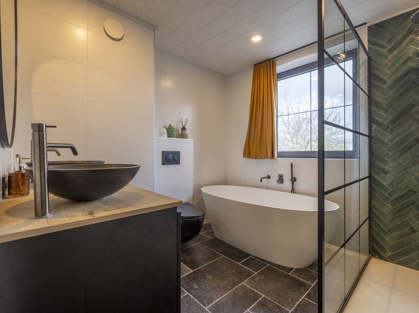 Uniek concept! Duplex appartement bouwjaar 2021 aan 2% registratierechten mogelijk!&lt;br /&gt;
Dit duplex-appartement straalt de warmte en het gevoel van e