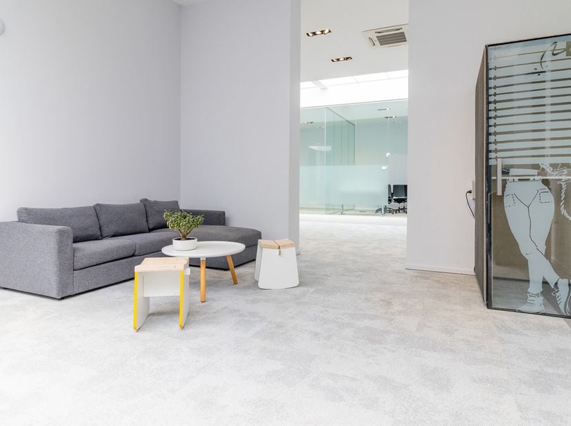 Magnifique espace partagé, entièrement rénové - Espace de coworking haut de gamme avec Bureau privatif pouvant accueillir de 1 à 6 personnes max. | Si