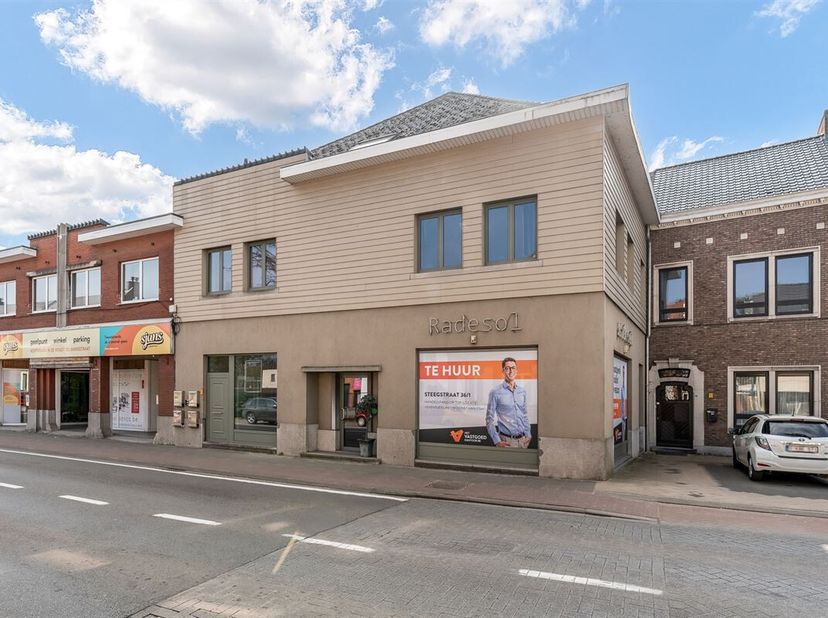 Appartement à louer
                    à 2490 Balen