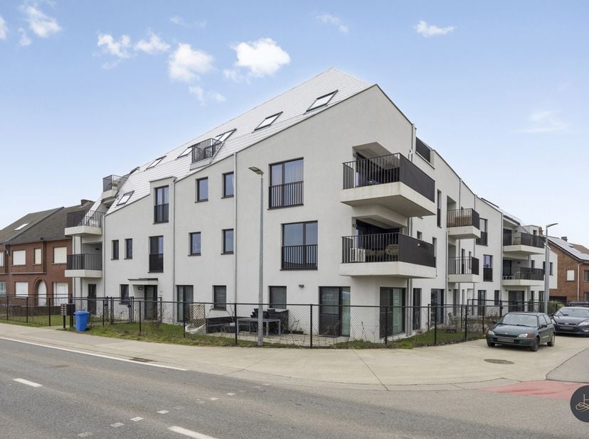 Voor meer info, contacteer Pieter via 016199345 of via pieter.maes@homixx.be.&lt;br /&gt;
Bent u op zoek naar een ruim penthouse, afgewerkt met luxueuze, kw