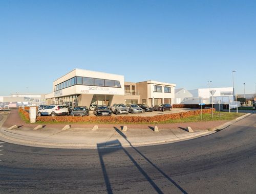                                         Entrepôt à vendre à Nazareth, € 1.440.000
