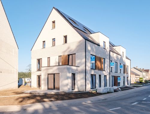                                         Appartement te koop in Buggenhout, € 339.372
