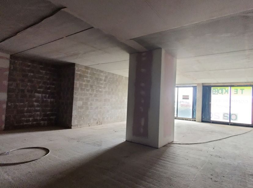 Bien professionnel à vendre
                    à 2100 Deurne