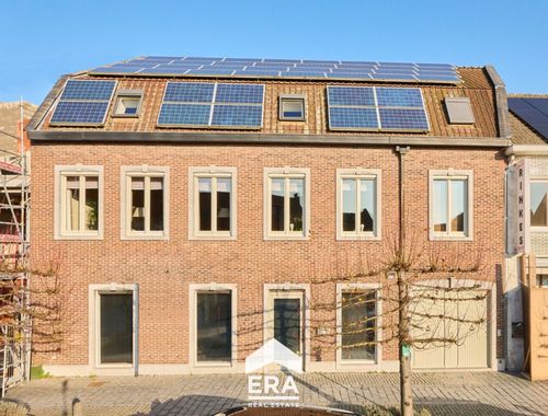                                         Usage mixte à vendre à Peer, € 599.000
