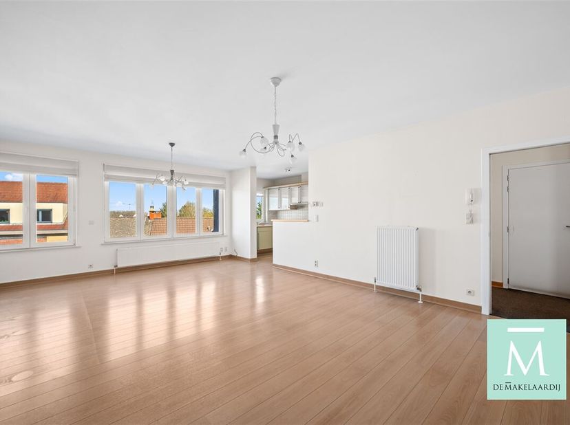 Comfortabel 2-slaapkamerappartement in het centrum van Waarloos&lt;br /&gt;
Dit mooie appartement van 90m² is ideaal gelegen in de dorpskern van Waarloos (K