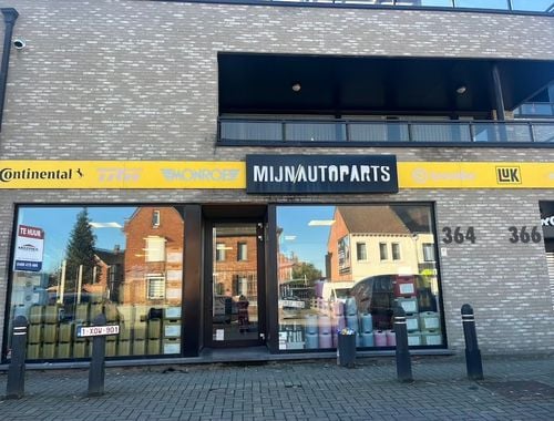                                         Rez-de-chaussée commercial à louer à Beringen, € 3.000
