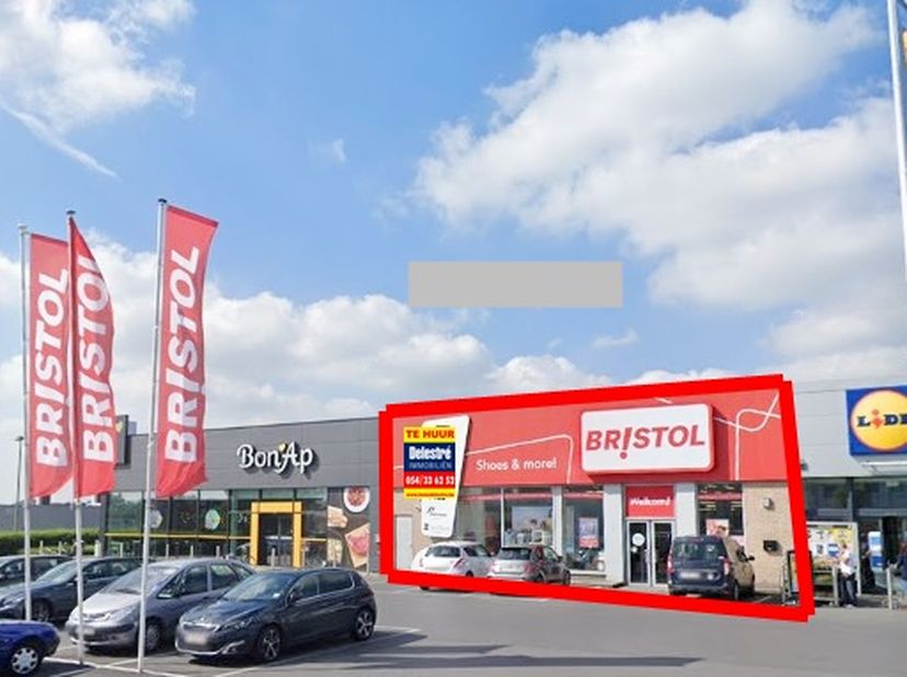 Bien professionnel à louer
                    à 9400 Ninove