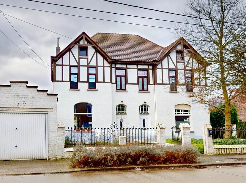 Maison à vendre
                    à 9750 Zingem