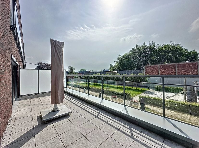 Appartement à vendre
                    à 2400 Mol
