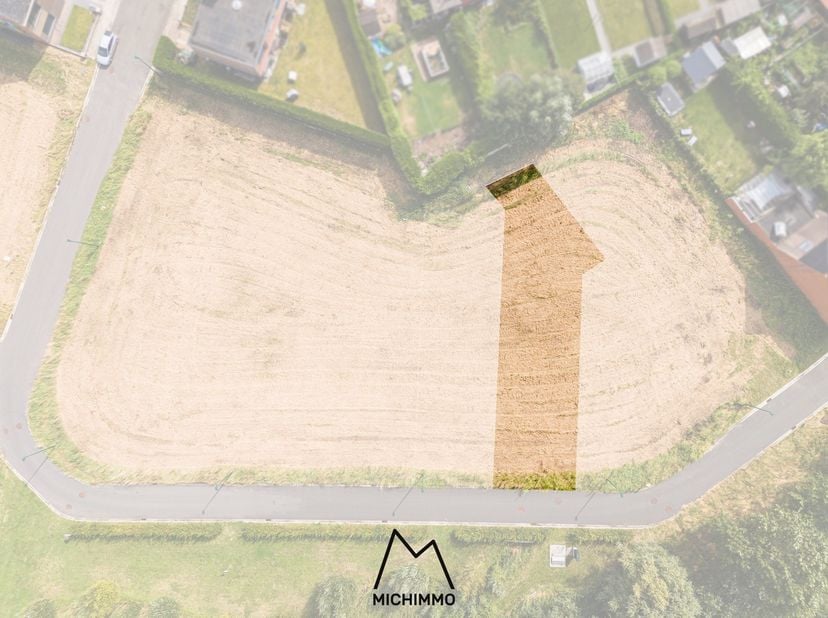 LAATSTE VIER BOUWGRONDEN IN DE VERKAVELING! REEDS 11/15 VERKOCHT!&lt;br /&gt;
Bouwgrond voor halfopen bebouwing, volgende afmetingen: &lt;br /&gt;
&lt;br /&gt;
474,31 m