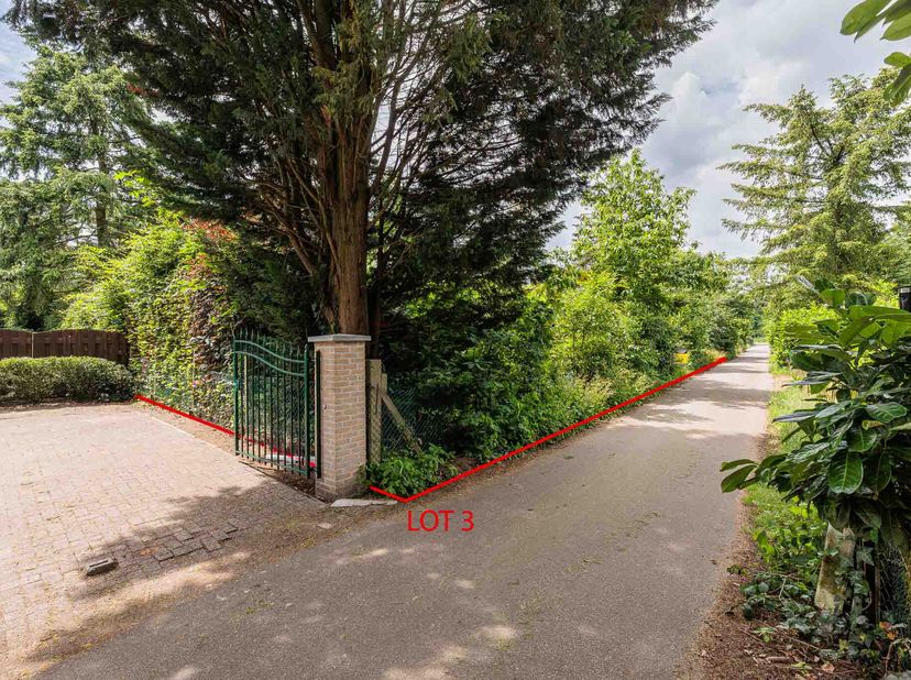 Terrain à vendre
                    à 2382 Poppel