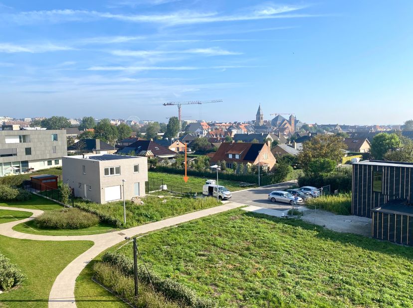 -Terrain à bâtir d&#039;une superficie de 535,45 m2 dans un quartier calme de villas ;&lt;br /&gt;
	-Près du centre de Middelkerke et à 8 minutes de marche de la