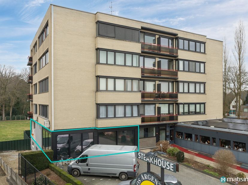 RUIM, INSTAPKLAAR APPARTEMENT MET 2 SLAAPKAMERS, TERRAS MET TUIN EN AUTOSTAANPLAATS TE LANAKEN&lt;br /&gt;
&lt;br /&gt;
&lt;br /&gt;
*** Bekijkt U deze woning via een a