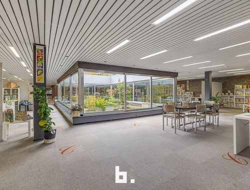                                         Kantoor te koop in Itterbeek, € 890.000
