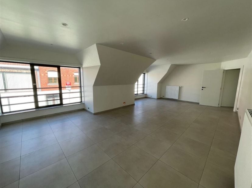 Appartement à louer
                    à 8554 Sint-Denijs