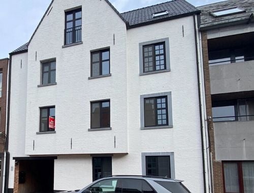                                         Appartement à louer à Geel, € 690
