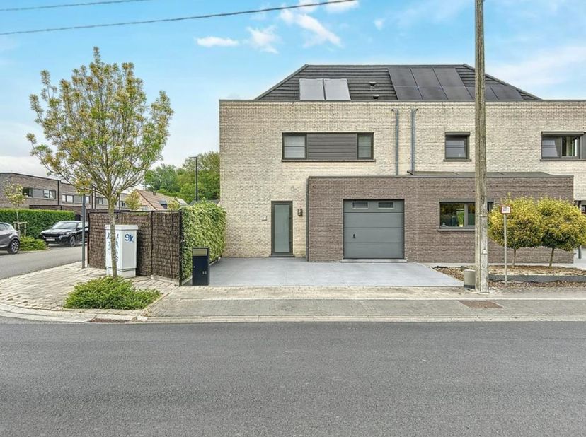 Maison à vendre
                    à 8570 Vichte