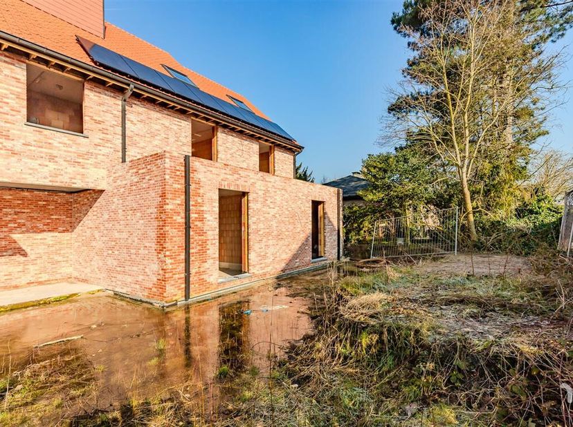 Appartement à vendre
                    à 8210 Zedelgem